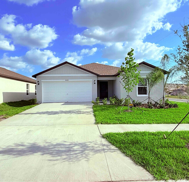 Primary Photo - 10205 Alder Green Dr