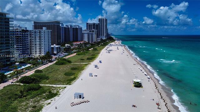 Building Photo - 5701 Collins Ave