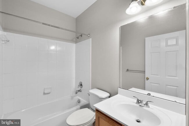 Building Photo - 7240 Elkridge Crossing Way