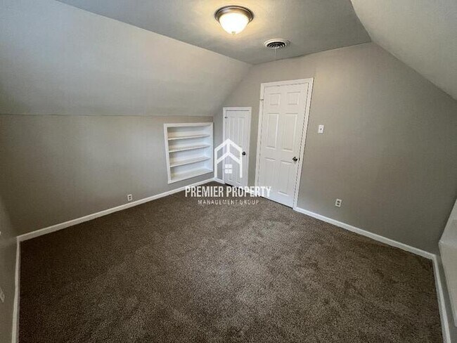 Building Photo - 2997 Cordell St