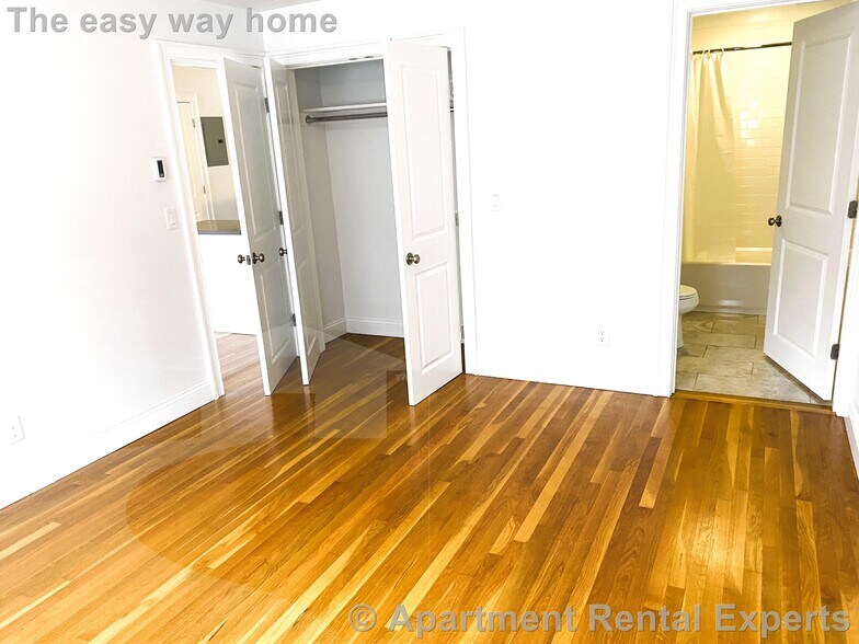 Building Photo - 134 Summer St