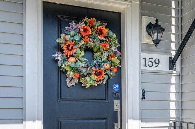 Building Photo - 159 Brentwood Cir
