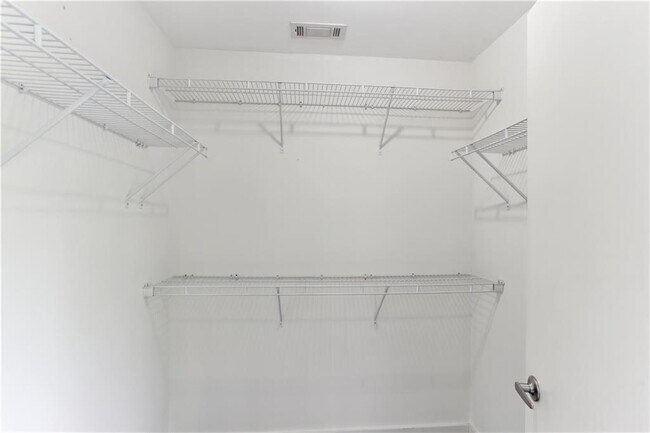 Building Photo - 1385 Stirling Cir NW