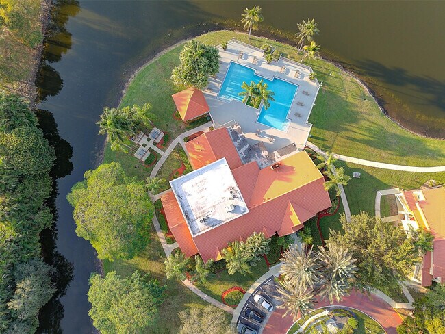 Building Photo - 12730 Vista Isles Dr