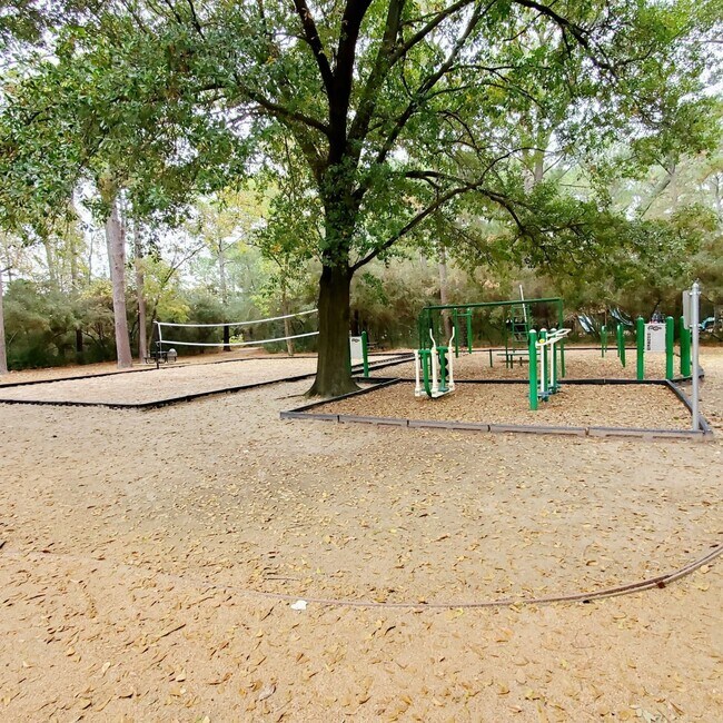 Building Photo - 9111 Winkbow Dr