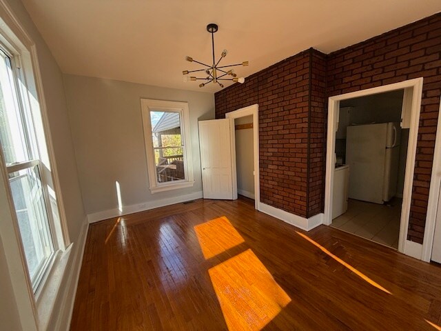 Building Photo - 52 Carlton Ave