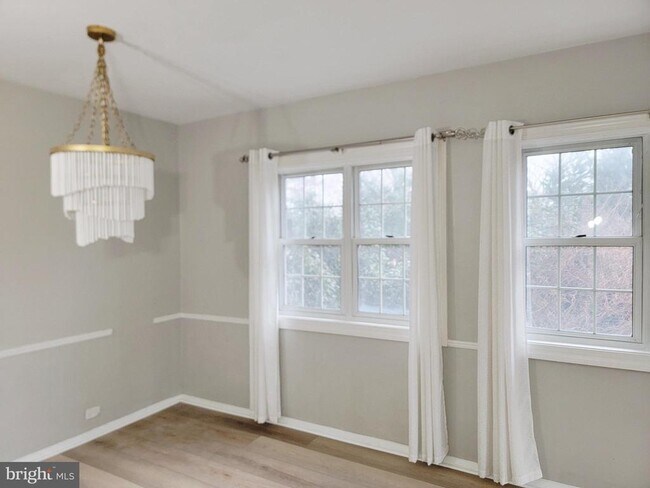 Building Photo - 3408 Gunston Rd