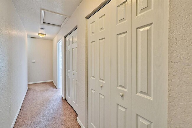 Building Photo - 2710 NW 104th Ct