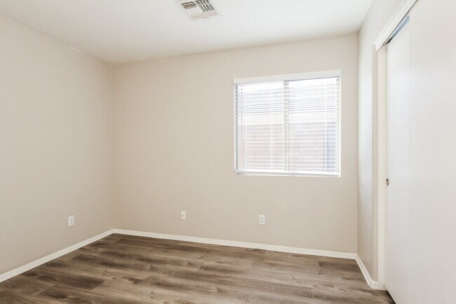 Building Photo - 16015 W Sierra St