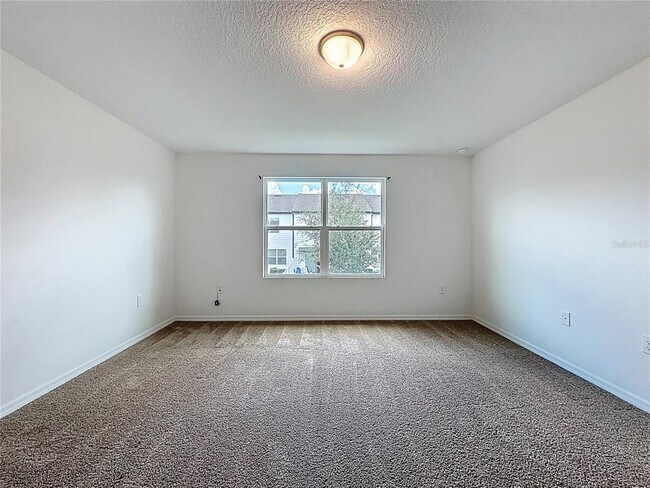 Building Photo - 927 Grandin St