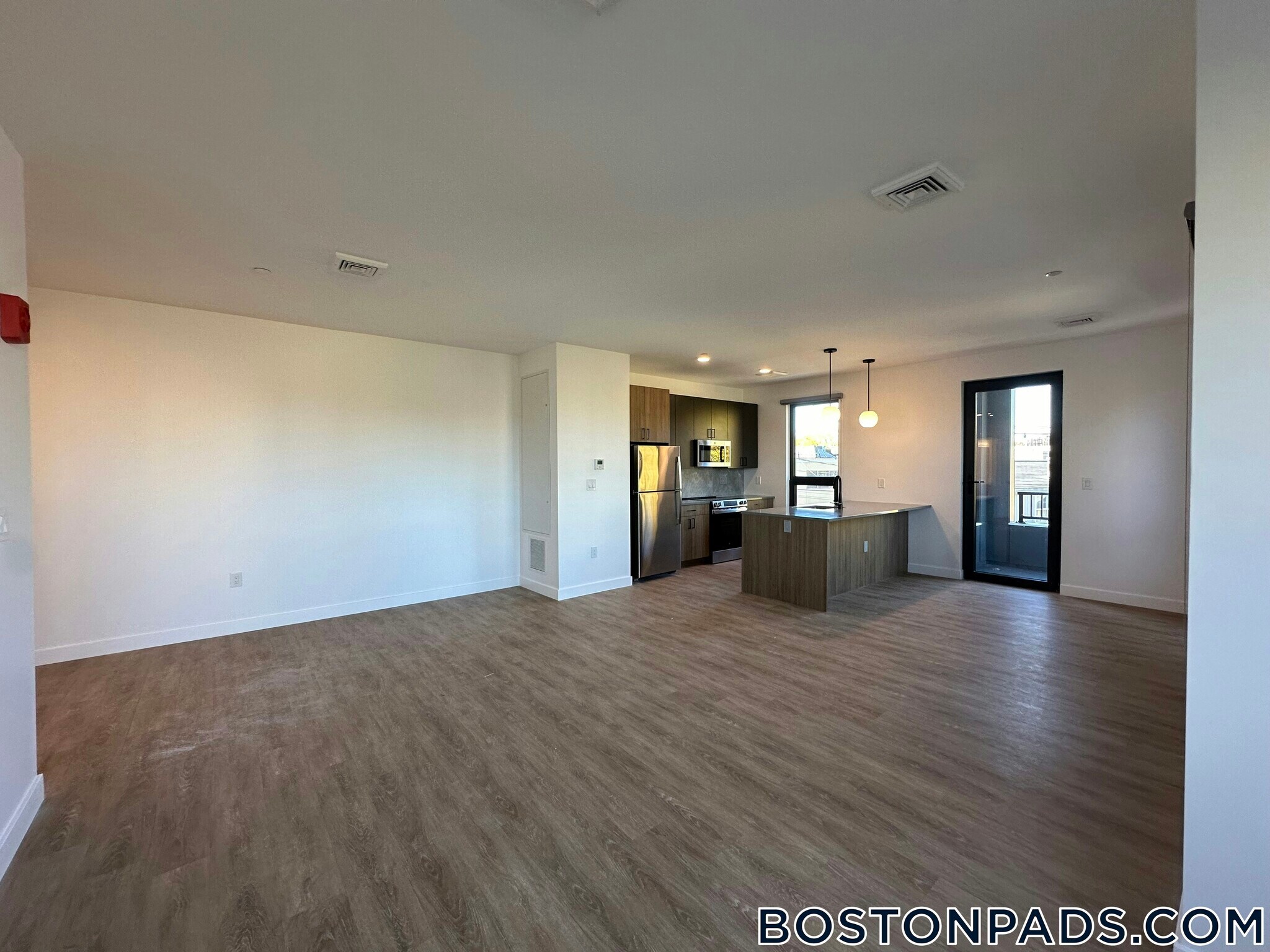 Building Photo - 199 Gardner St