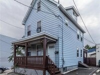 Building Photo - 325 Pershing Ave