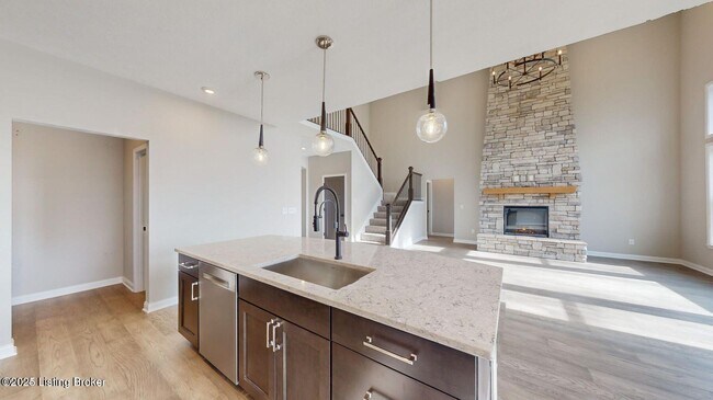 Building Photo - 212 Education Wy