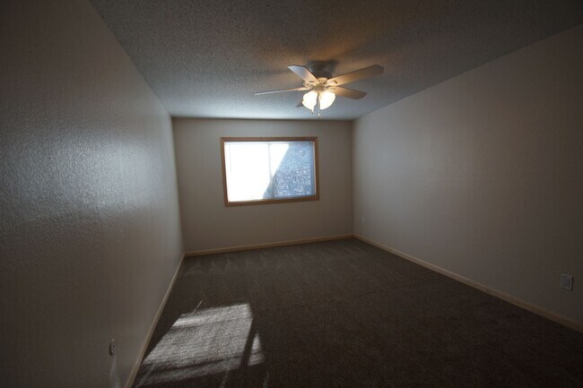 Building Photo - Modern First-Floor One Bedroom with In-Unit Laundry