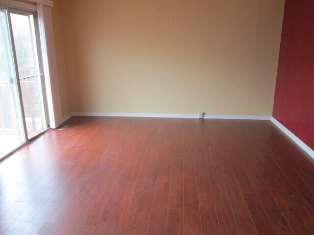 Building Photo - 1659 Colonial Way