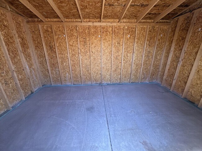 Building Photo - Central Tucson, close to University of Arizona and more!!!