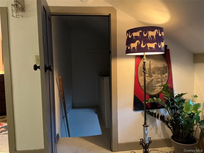 Building Photo - 66 Dodge St