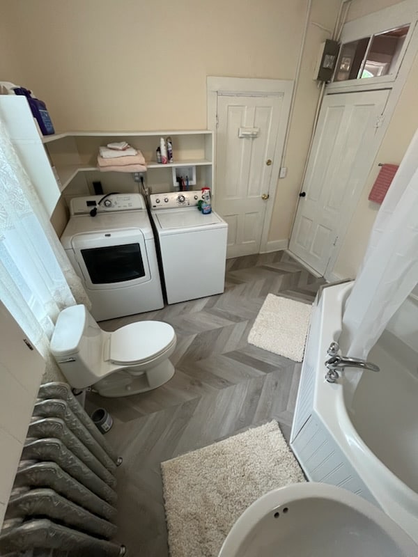 Building Photo - 714 E 17th St