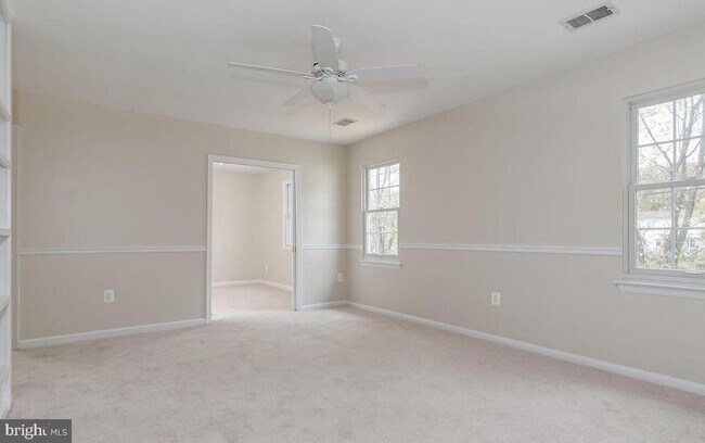 Building Photo - 12856 Fantasia Dr