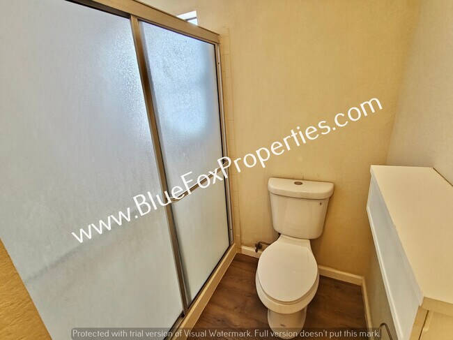 Building Photo - 2540 W Falbrook Way