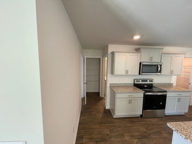 Building Photo - Complimentary Rent for a July ONLY Move in...