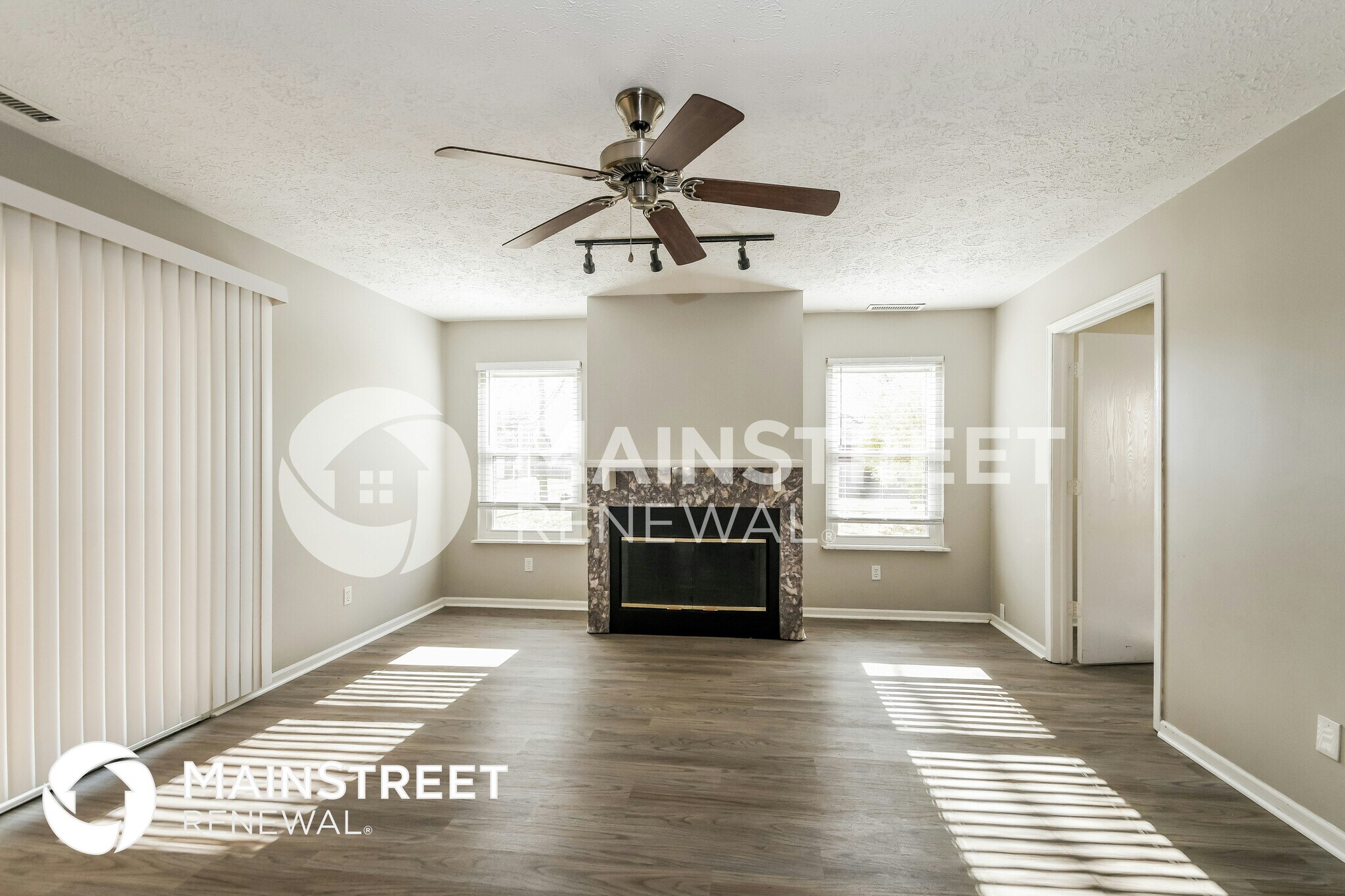 Building Photo - 3811 Oil Creek Dr