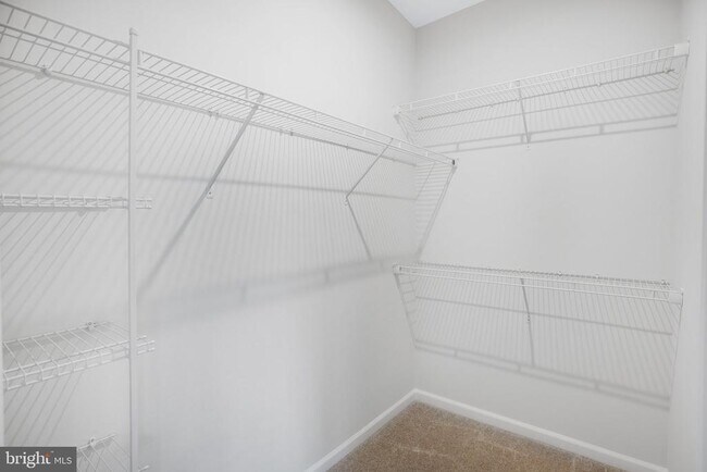 Building Photo - 9346 Tanfield Dr