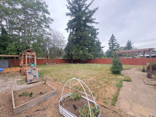 Building Photo - 2755 SE 165th Ave