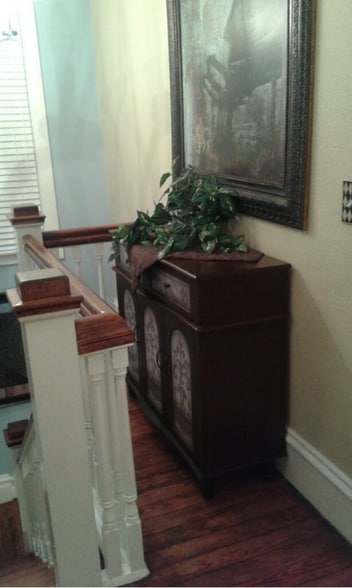 Building Photo - 1905 Ivy St