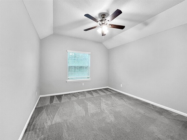 Building Photo - 10006 Wood Leaf Ct