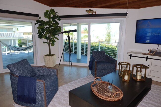 Building Photo - 104 Primrose Ln