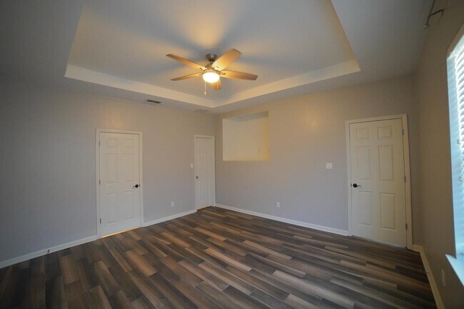 Building Photo - 5434 Hampton Hill Cir