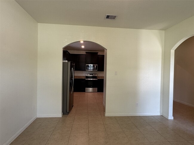 Building Photo - 21326 Echo Manor Dr