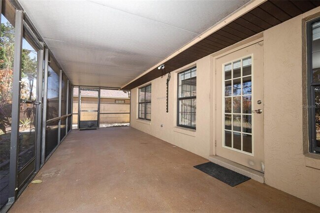 Building Photo - 2021 Arbor Way