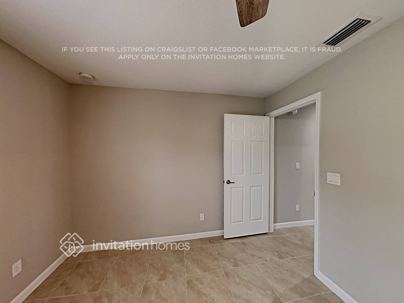 Building Photo - 1026 SW Colorado Ave