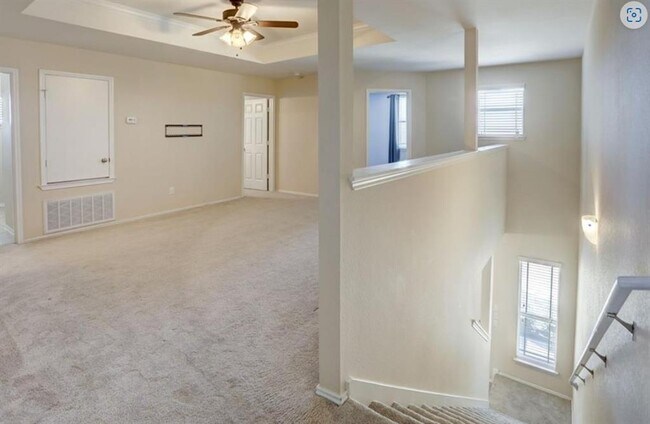 Building Photo - 347 Moonwalker Trail