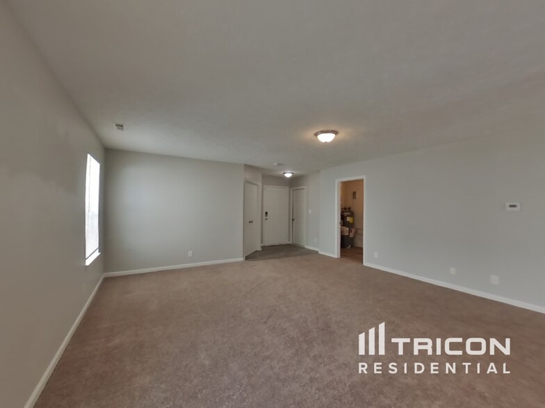 Building Photo - 1534 Clear Vista Dr