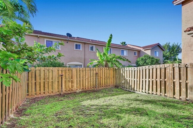 Building Photo - 8518 SW 214th Ln