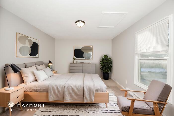 Building Photo - 430 Garfield St