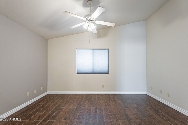 Building Photo - 7732 W Rancho Dr