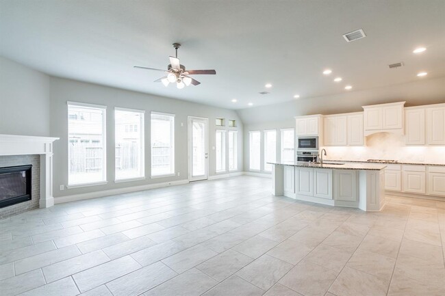 Building Photo - 24903 Mountclair Hollow Ln