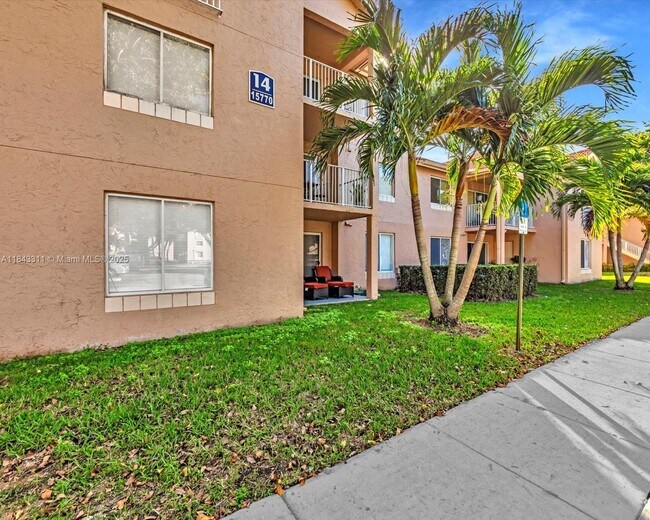 Building Photo - 15770 SW 106th Terrace