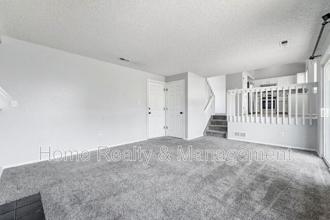 Building Photo - 13223 Quivas St