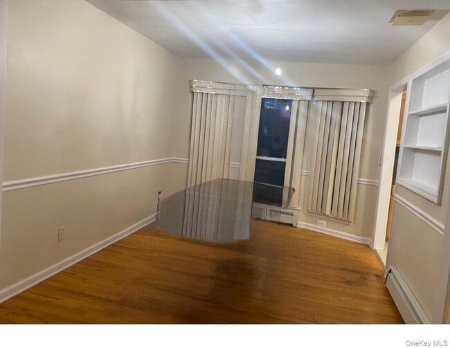 Building Photo - 400 Newbridge Rd