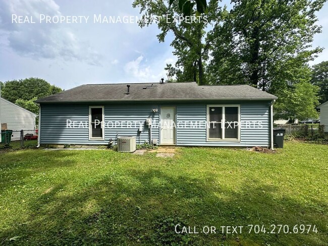 Building Photo - 6850 Delta Lake Dr