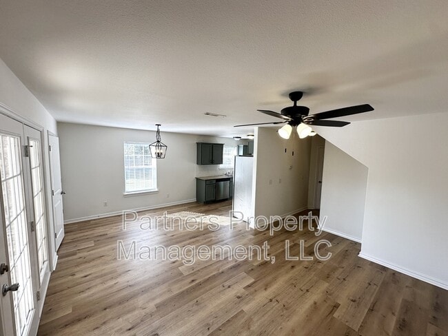 Building Photo - 12267 Rambling Rose Way