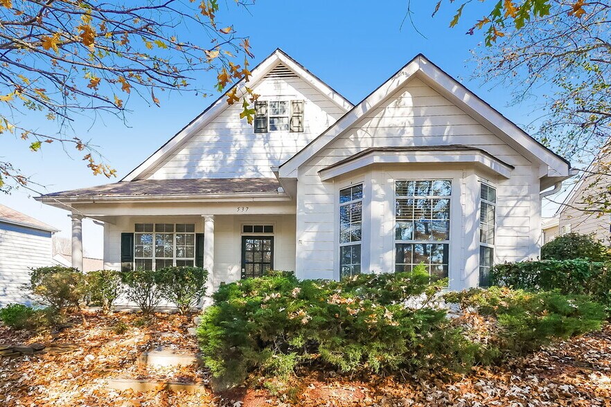 Primary Photo - 537 Anglewood Trace