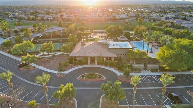 Building Photo - 7381 Summer Duck Way