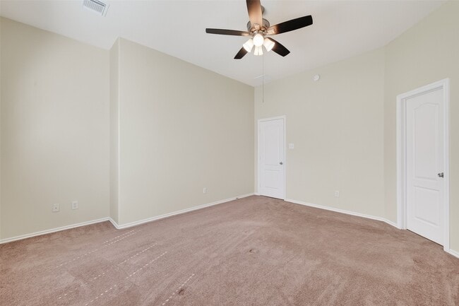 Building Photo - 9830 Lynette Falls Dr