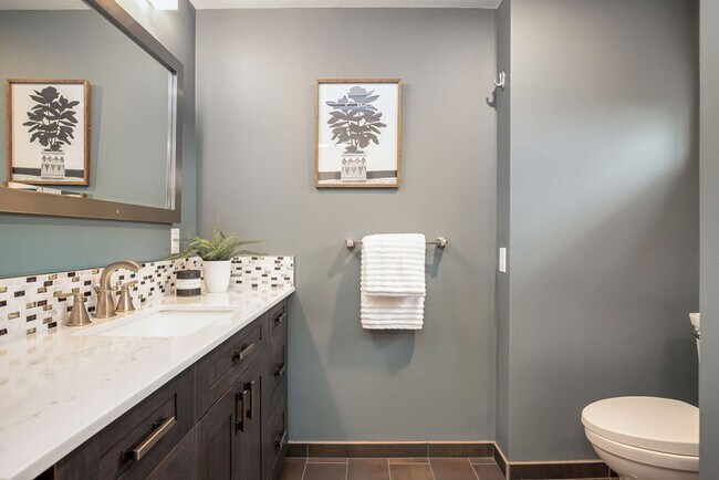 Building Photo - North Capitol Hill One-of-a- Kind Duplex!